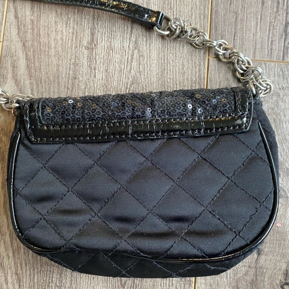 Guess Vintage y2k mini purse, long strap, black sequence and quilted - Picture 5 of 14